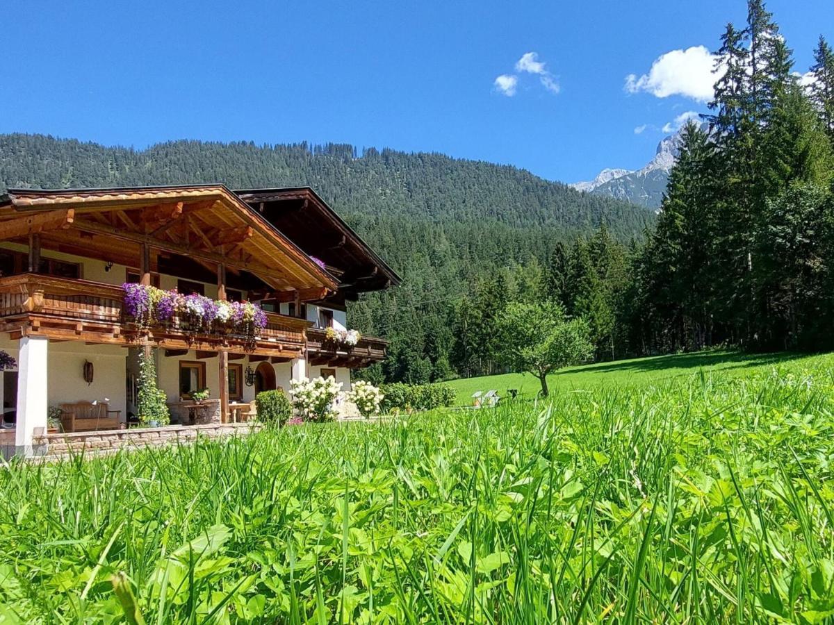 Apartment In Saalfelden Am Steinernen Meer Exterior foto