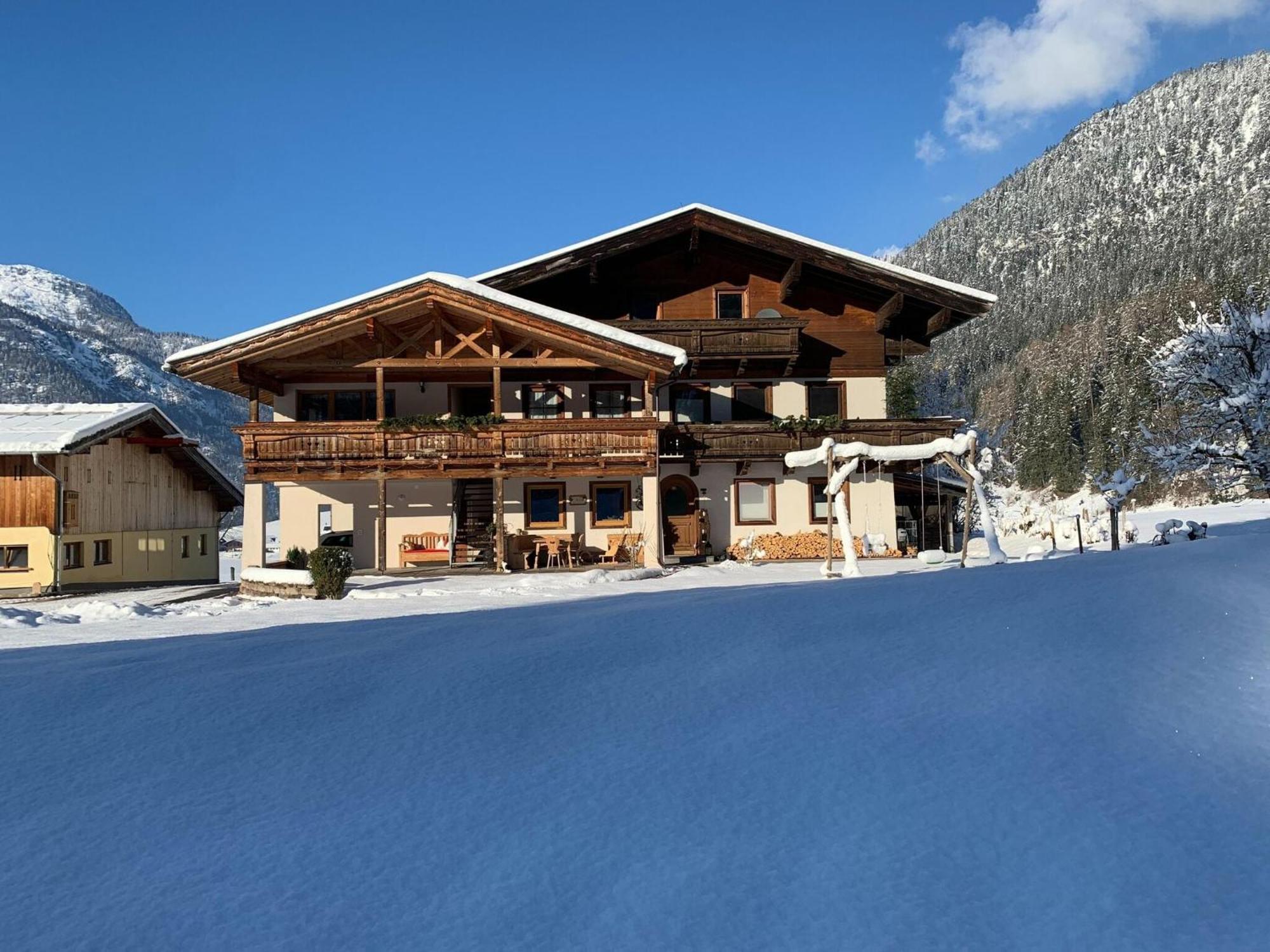 Apartment In Saalfelden Am Steinernen Meer Exterior foto